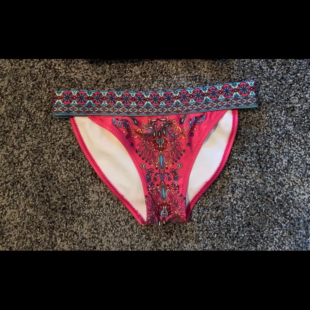 Bikini bottoms